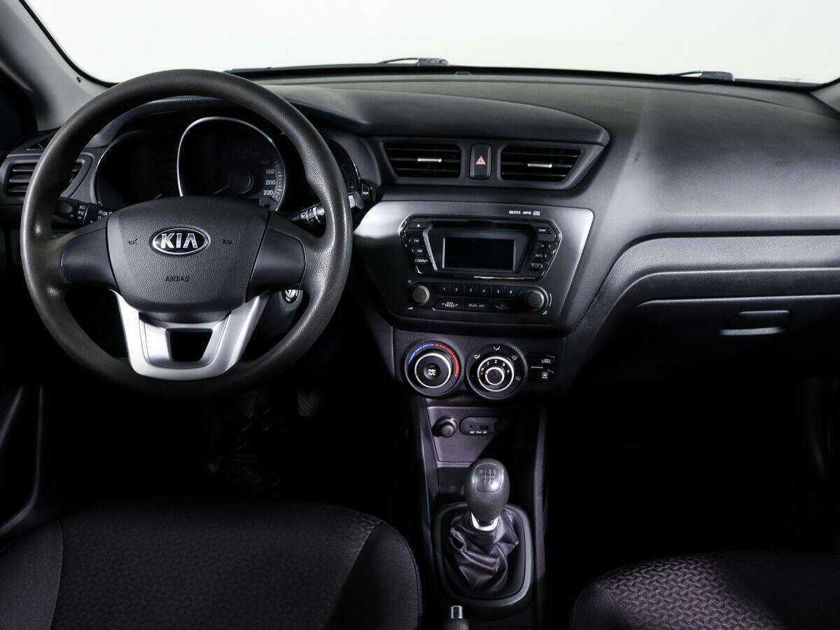 Kia Rio 5-speed, 2013 - Фото №10