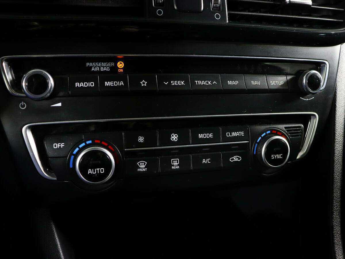 Kia Optima, 2018 - Фото №17