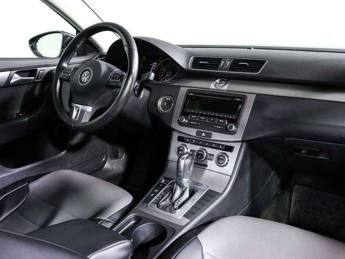 Volkswagen Passat, 2014 - Фото №6