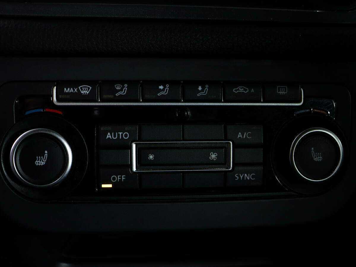 Volkswagen Tiguan, 2012 - Фото №13