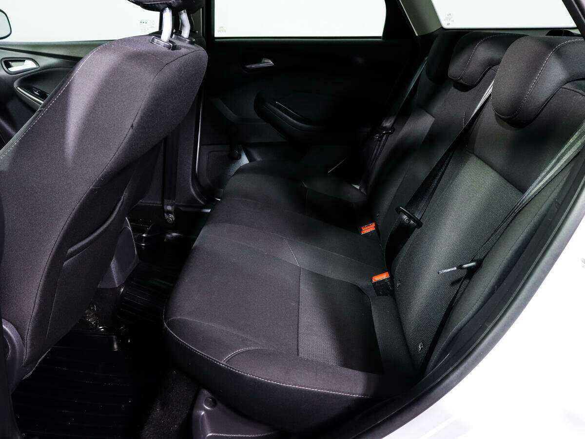 Ford Focus, 2018 - Фото №9