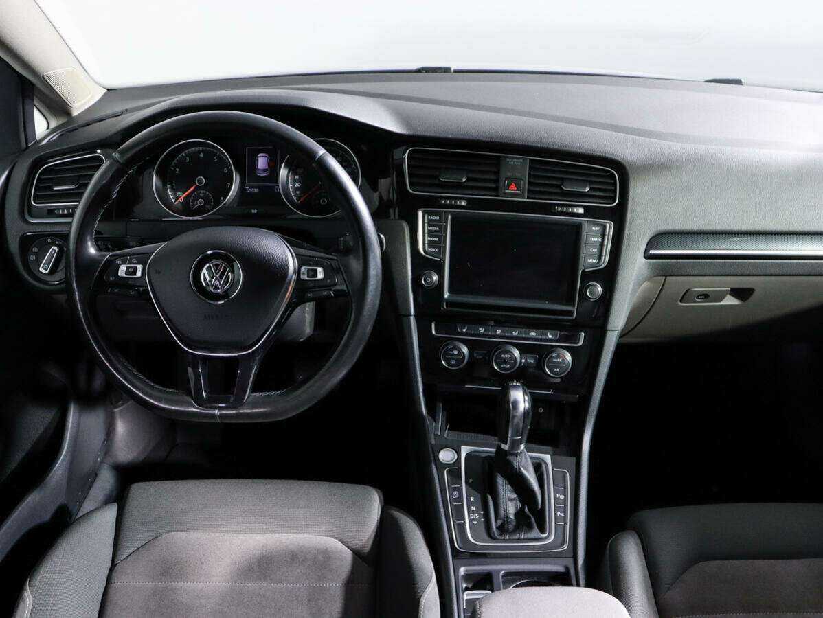 Volkswagen Golf, 2013 - Фото №11