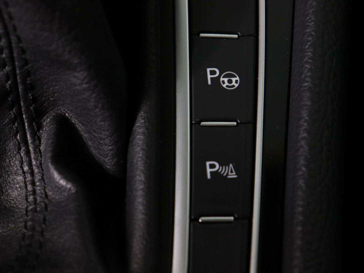 Volkswagen Golf, 2013 - Фото №19