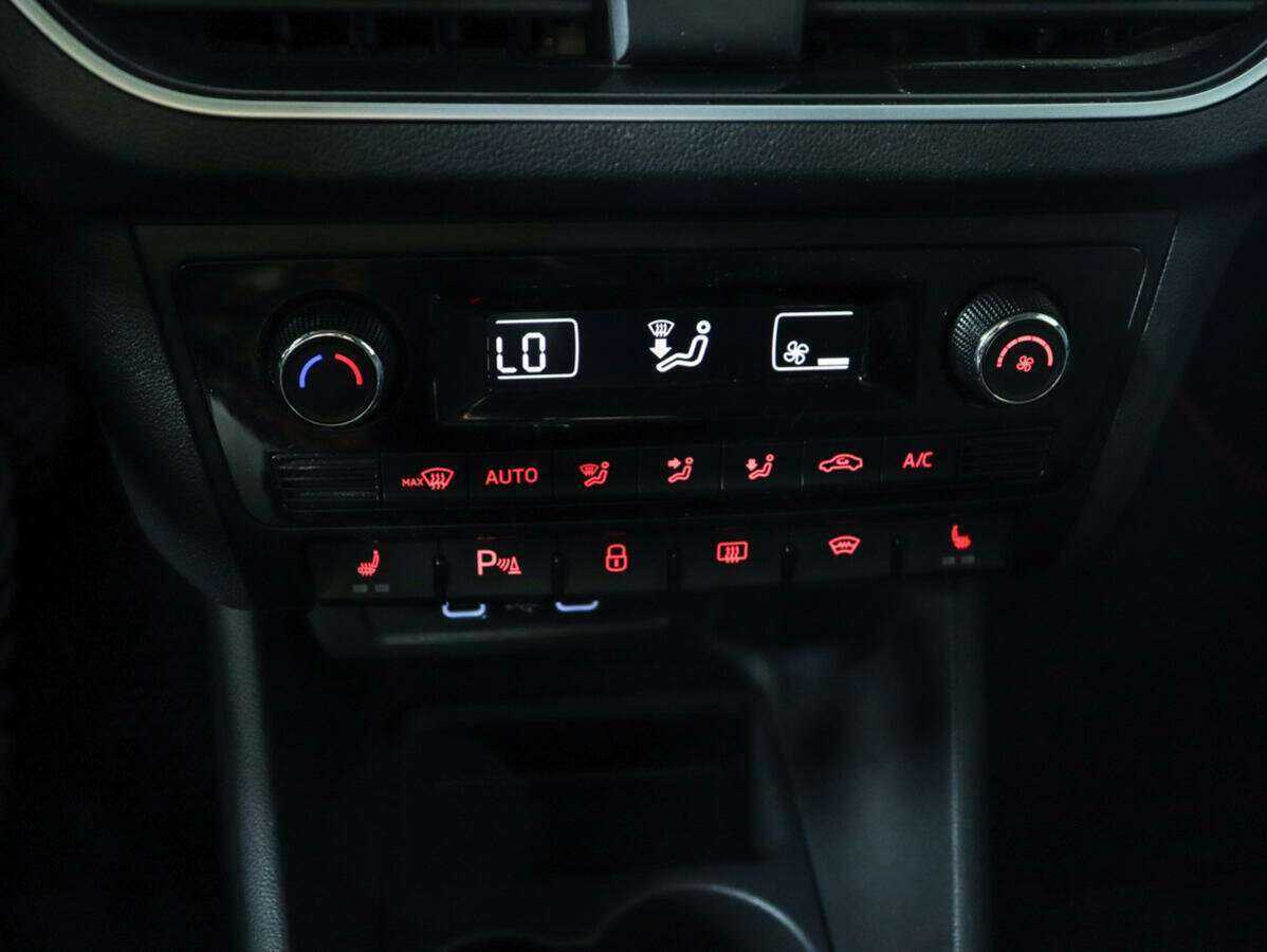 Volkswagen Polo, 2020 - Фото №13