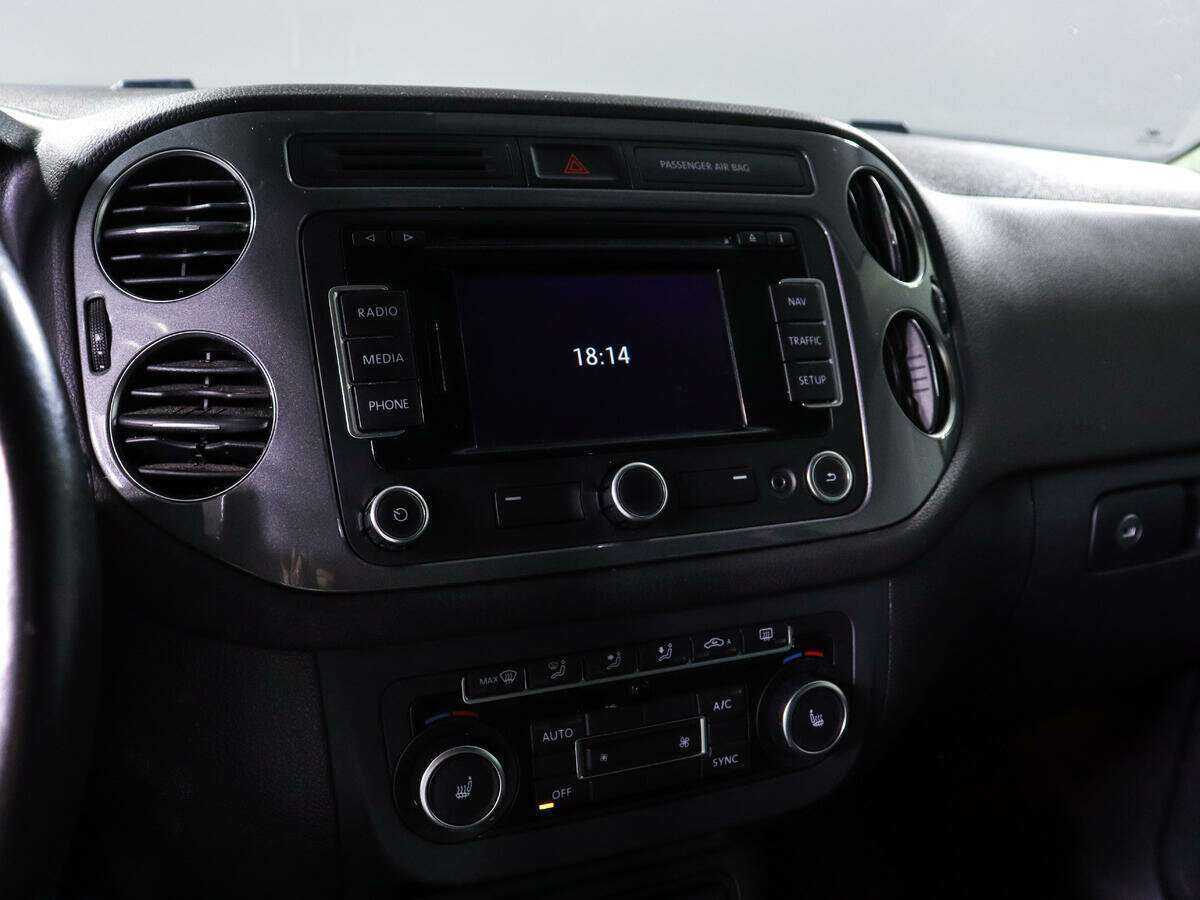 Volkswagen Tiguan, 2012 - Фото №13