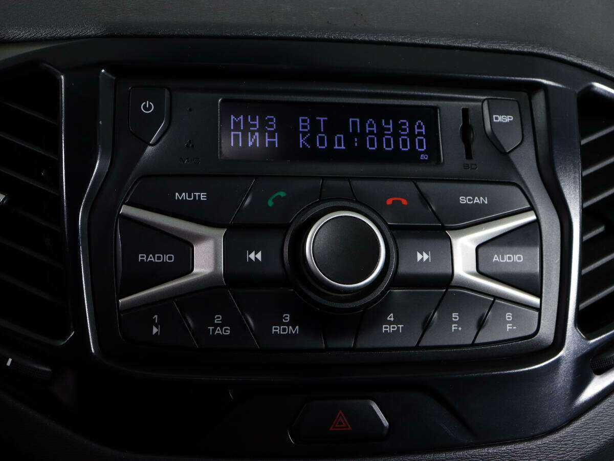 Lada (ВАЗ) Vesta SW, 2019 - Фото №16