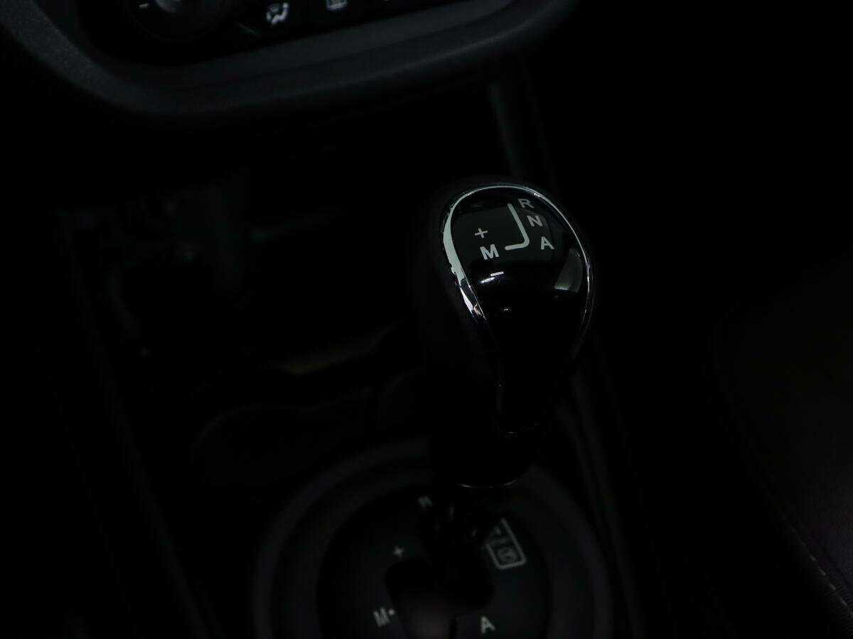 Lada (ВАЗ) Vesta SW, 2019 - Фото №18