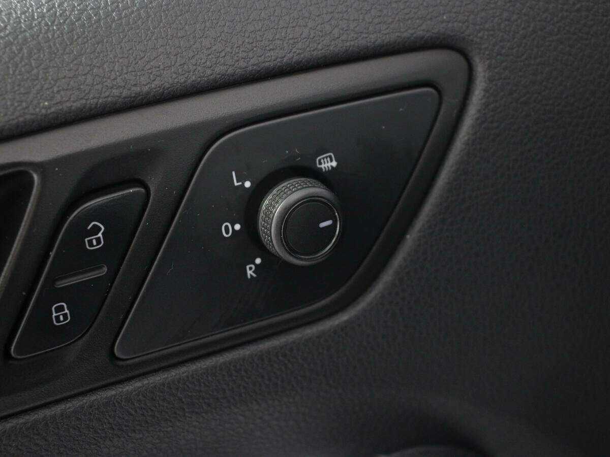 Volkswagen Jetta, 2016 - Фото №14