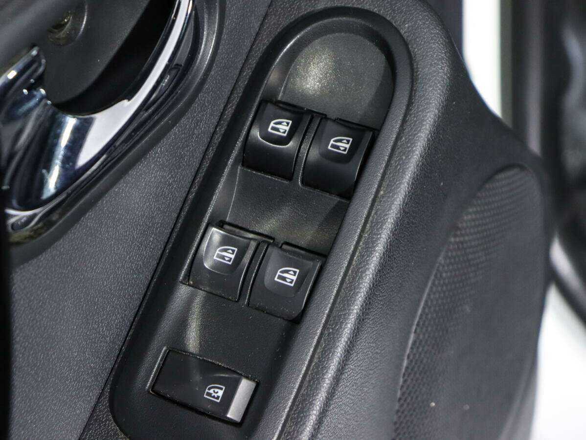 Lada (ВАЗ) Largus Cross, 2021 - Фото №13