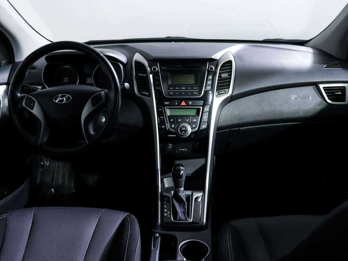Hyundai i30, 2013 - Фото №9