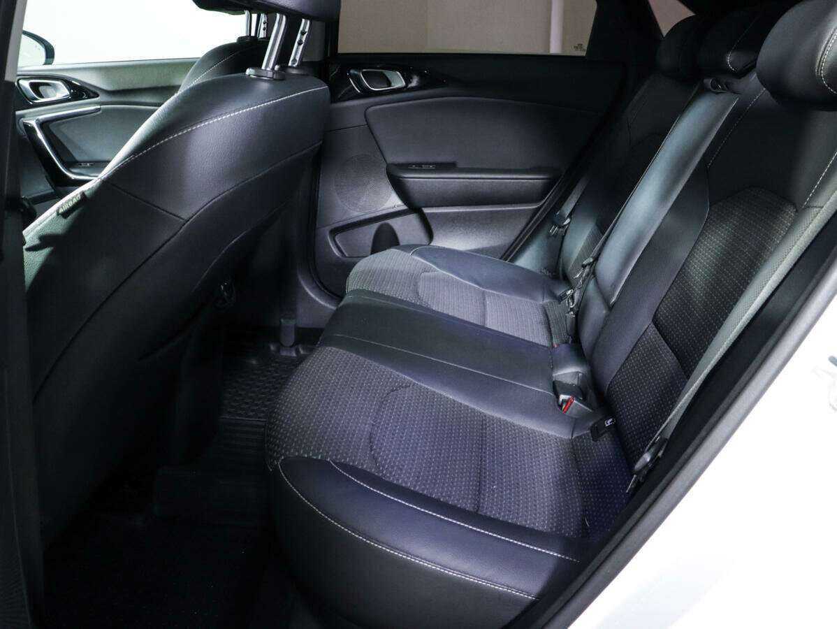 Kia Ceed, 2018 - Фото №9