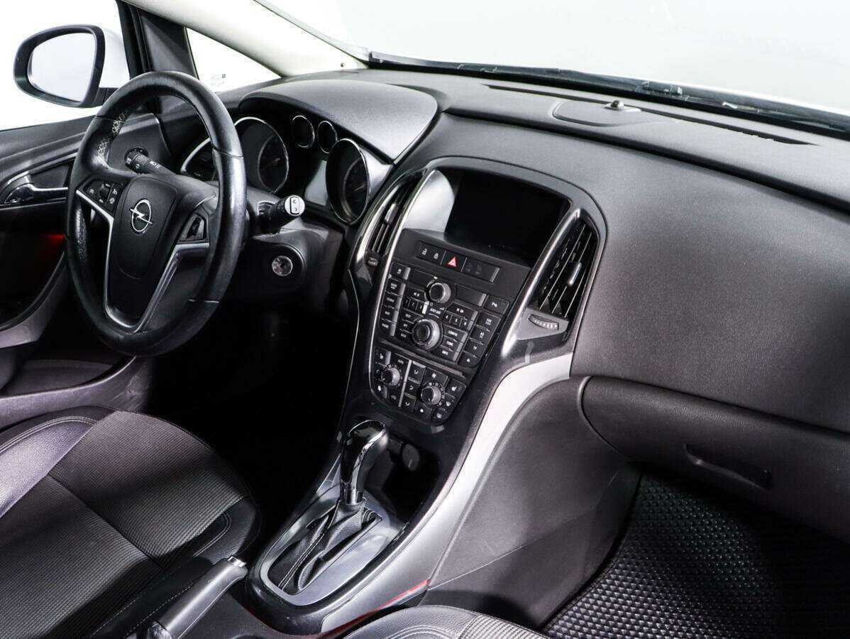 Opel Astra, 2012 - Фото №5