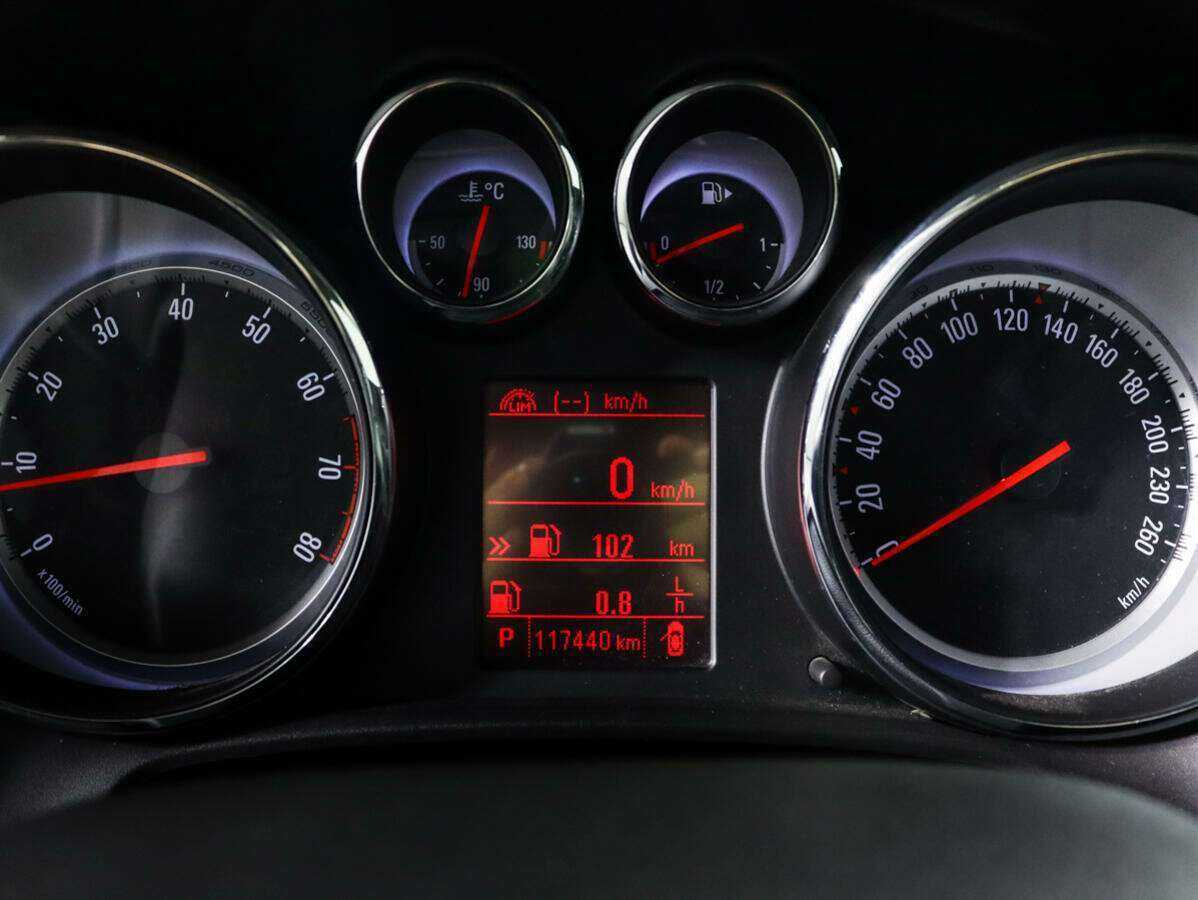 Opel Astra, 2012 - Фото №7