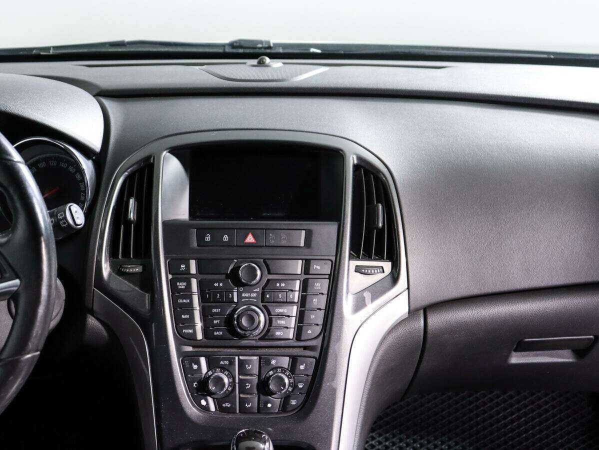 Opel Astra, 2012 - Фото №9