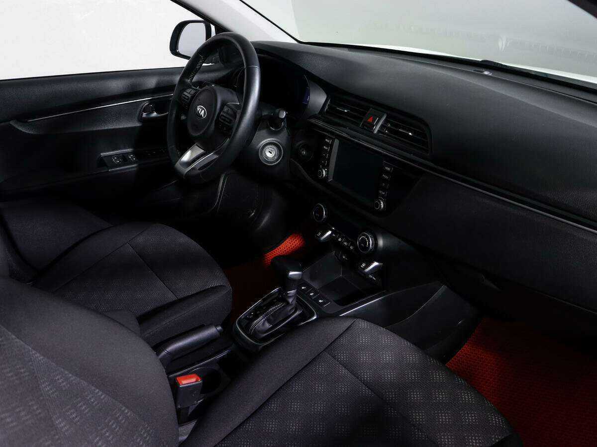 Kia Rio X-Line, 2019 - Фото №8