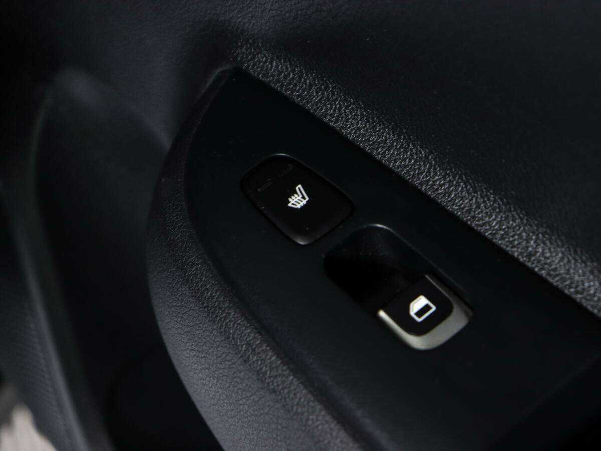 Kia Rio X-Line, 2019 - Фото №15