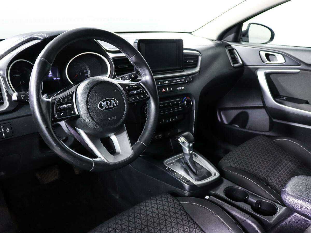 Kia Ceed, 2018 - Фото №11