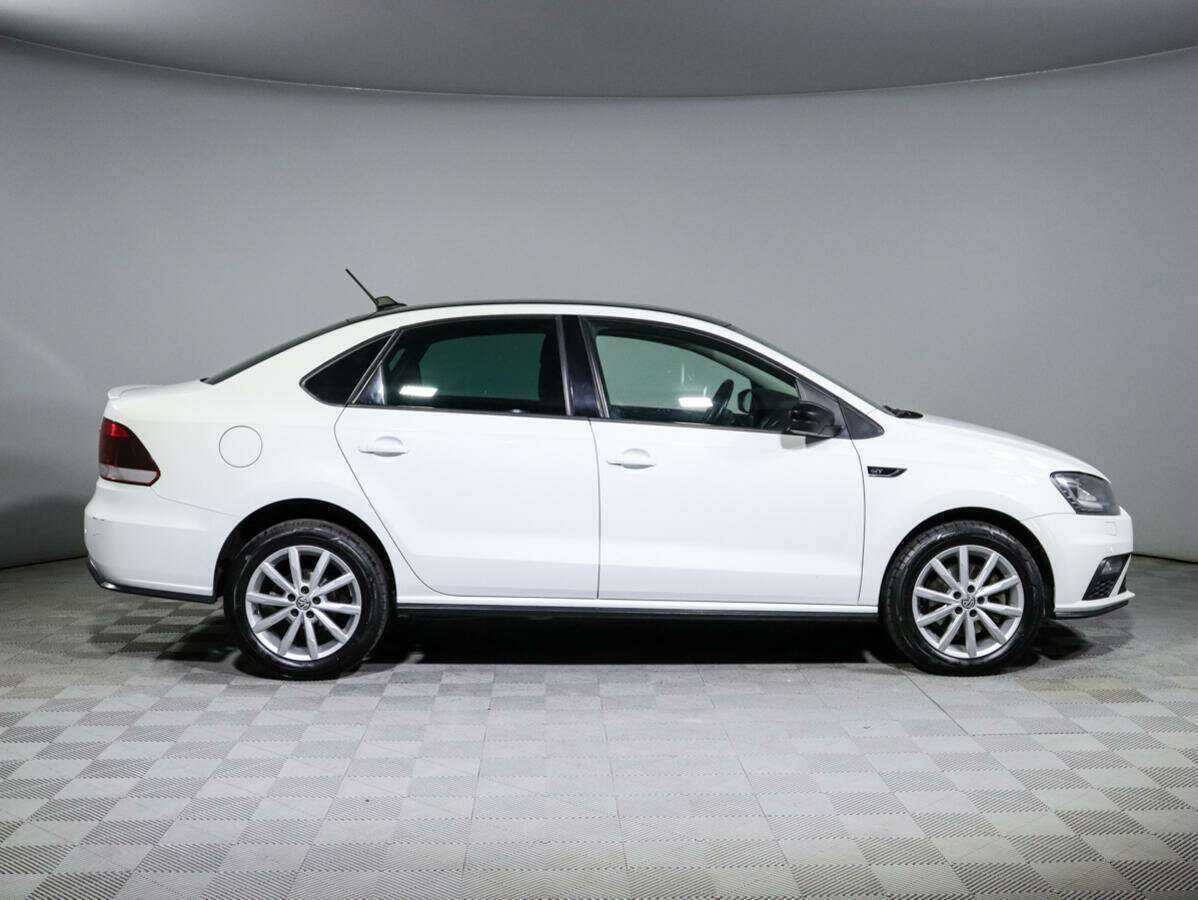 Volkswagen Polo, 2017 - Фото №3