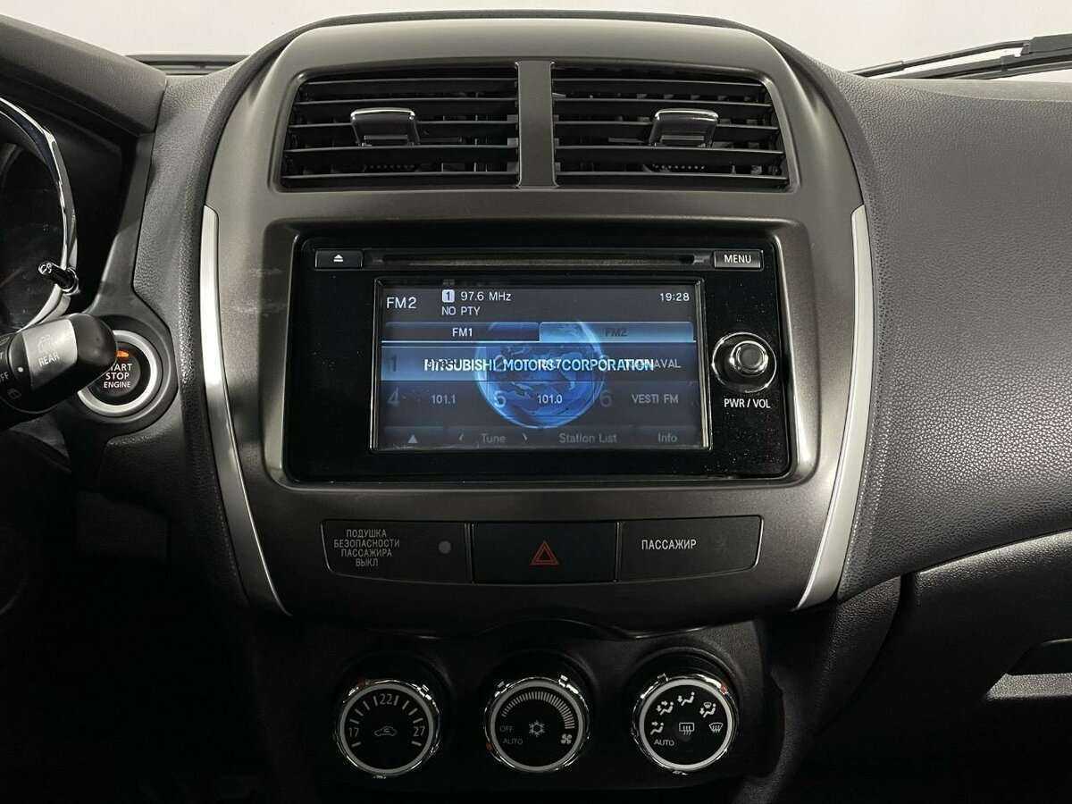 Mitsubishi ASX, 2012 - Фото №11