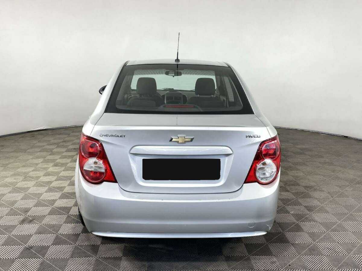 Chevrolet Aveo, 2013 - Фото №1