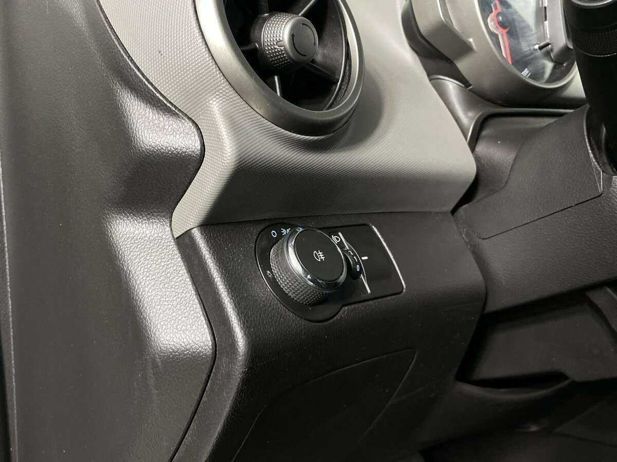 Chevrolet Aveo, 2013 - Фото №7