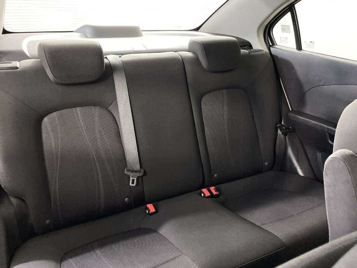 Chevrolet Aveo, 2013 - Фото №13