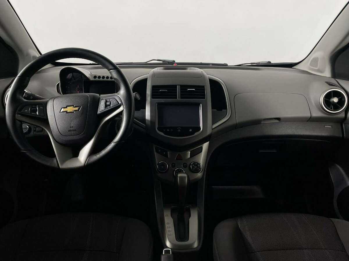 Chevrolet Aveo, 2015 - Фото №4