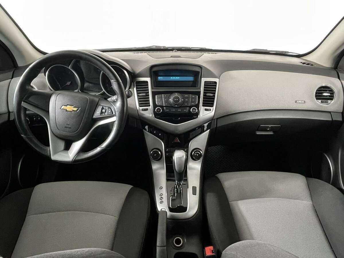 Chevrolet Cruze, 2012 - Фото №5