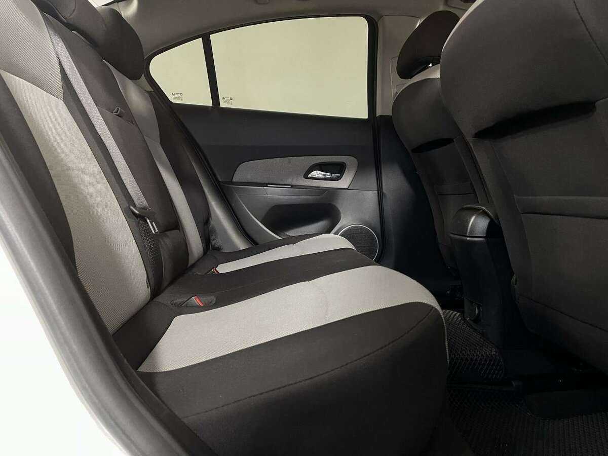 Chevrolet Cruze, 2012 - Фото №13