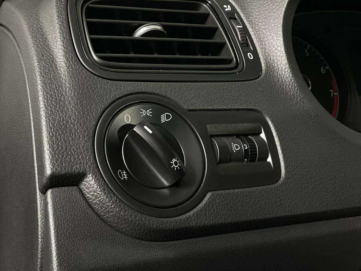 Volkswagen Polo, 2019 - Фото №7