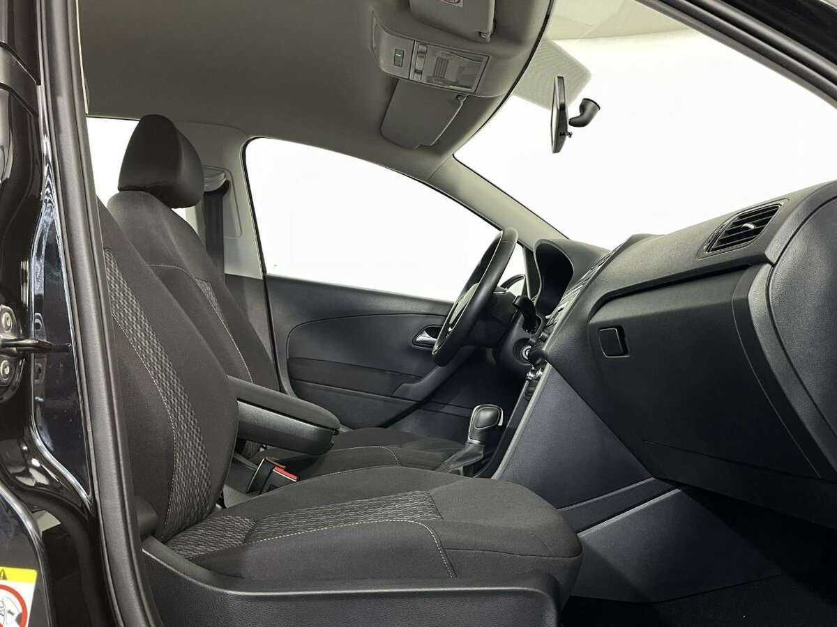 Volkswagen Polo, 2019 - Фото №12