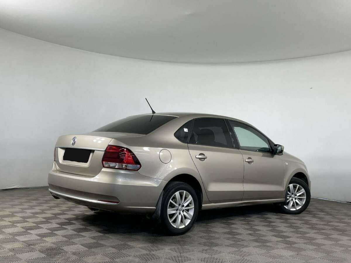 Volkswagen Polo, 2015 - Фото №4