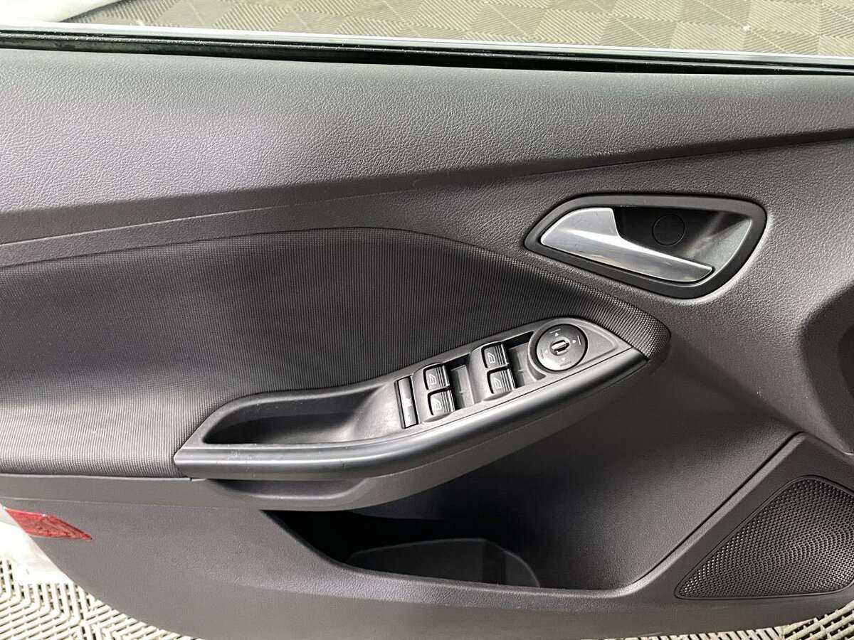 Ford Focus, 2012 - Фото №6