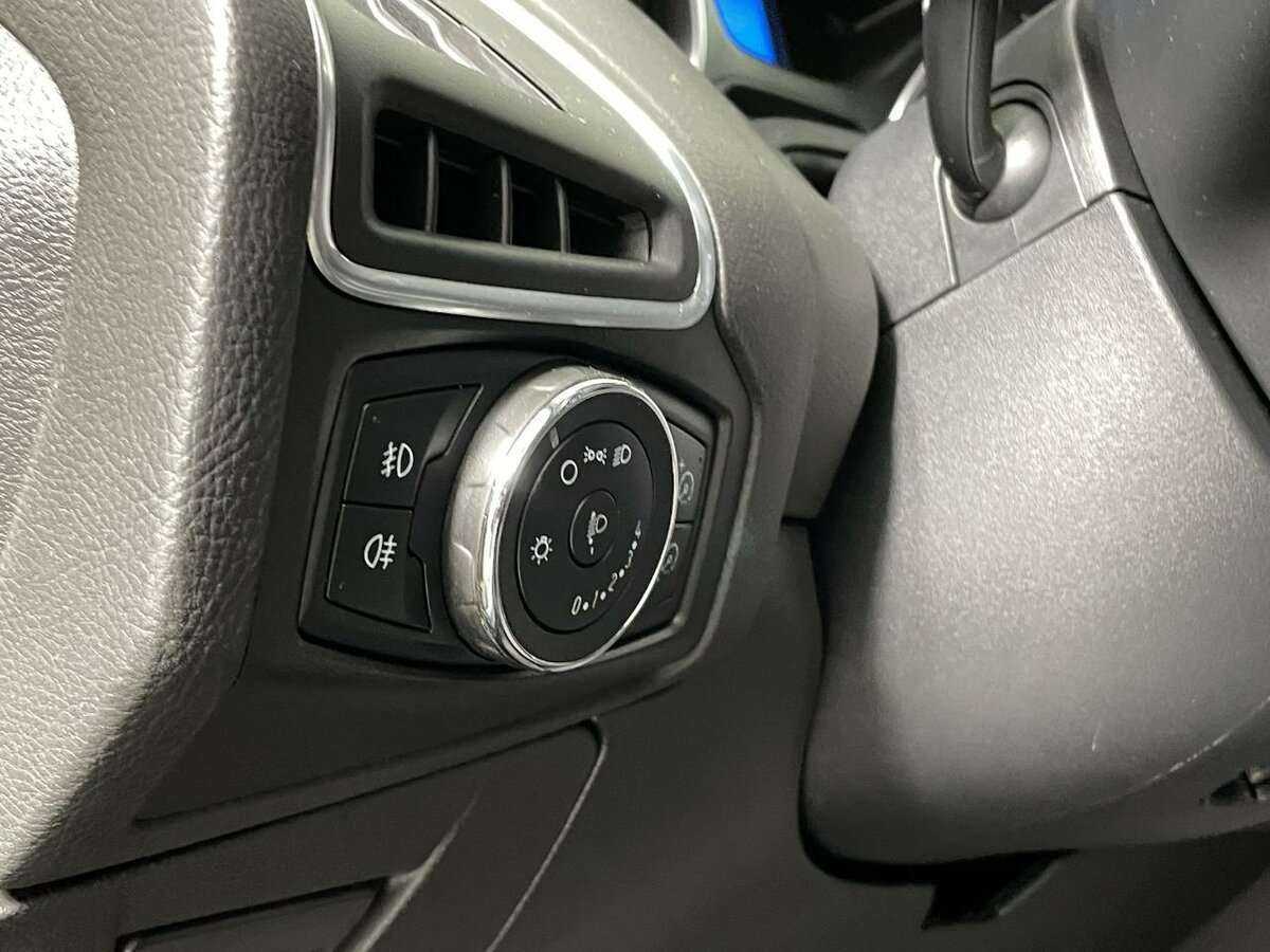 Ford Focus, 2012 - Фото №7