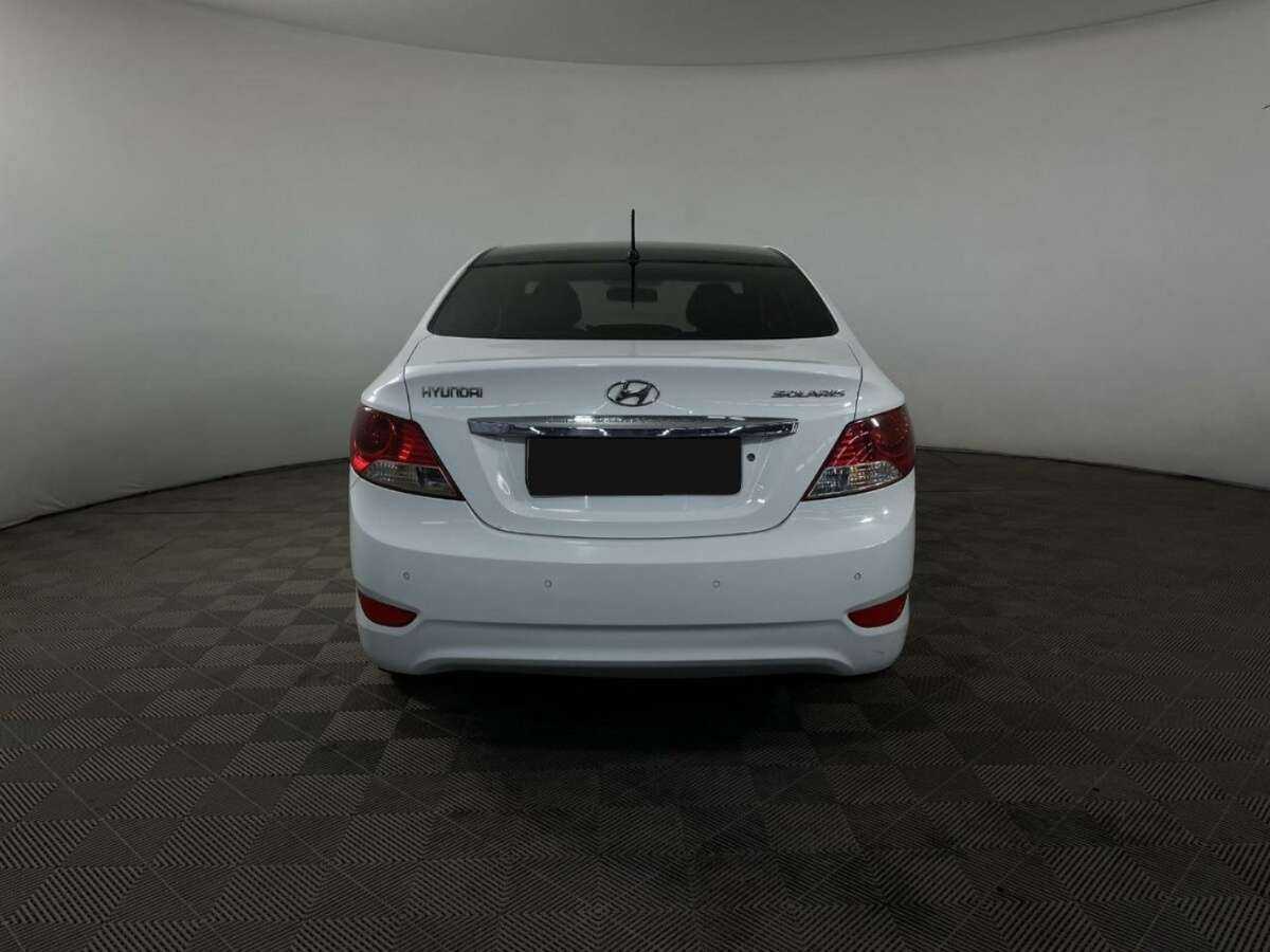 Hyundai Solaris, 2012 - Фото №2