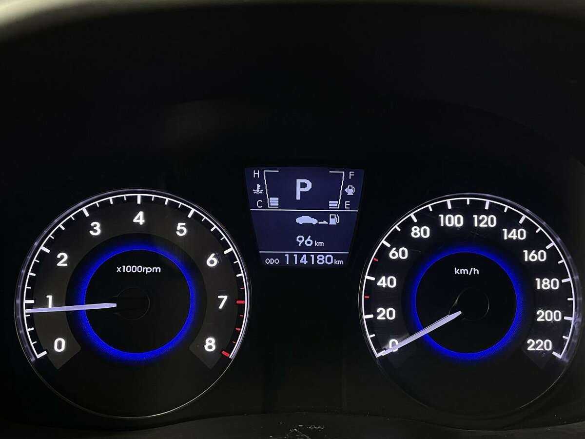 Hyundai Solaris, 2012 - Фото №10