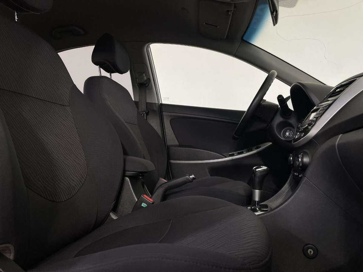 Hyundai Solaris, 2012 - Фото №13