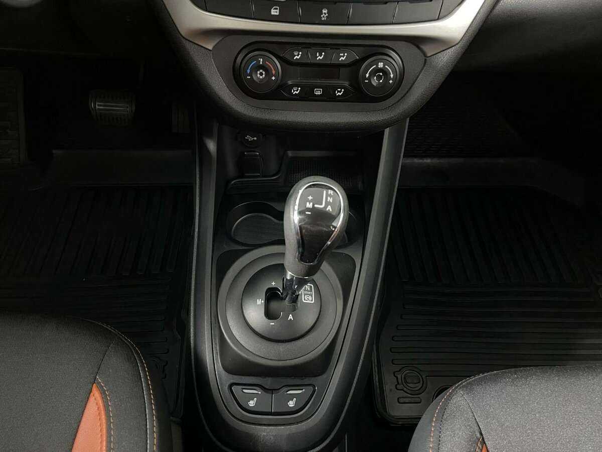 Lada (ВАЗ) Vesta SW Cross, 2019 - Фото №11