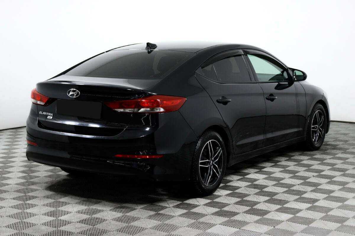 Hyundai Elantra, 2018 - Фото №4