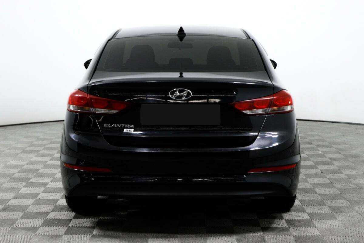Hyundai Elantra, 2018 - Фото №5
