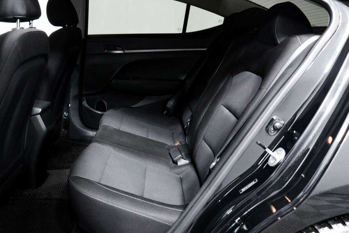 Hyundai Elantra, 2018 - Фото №11