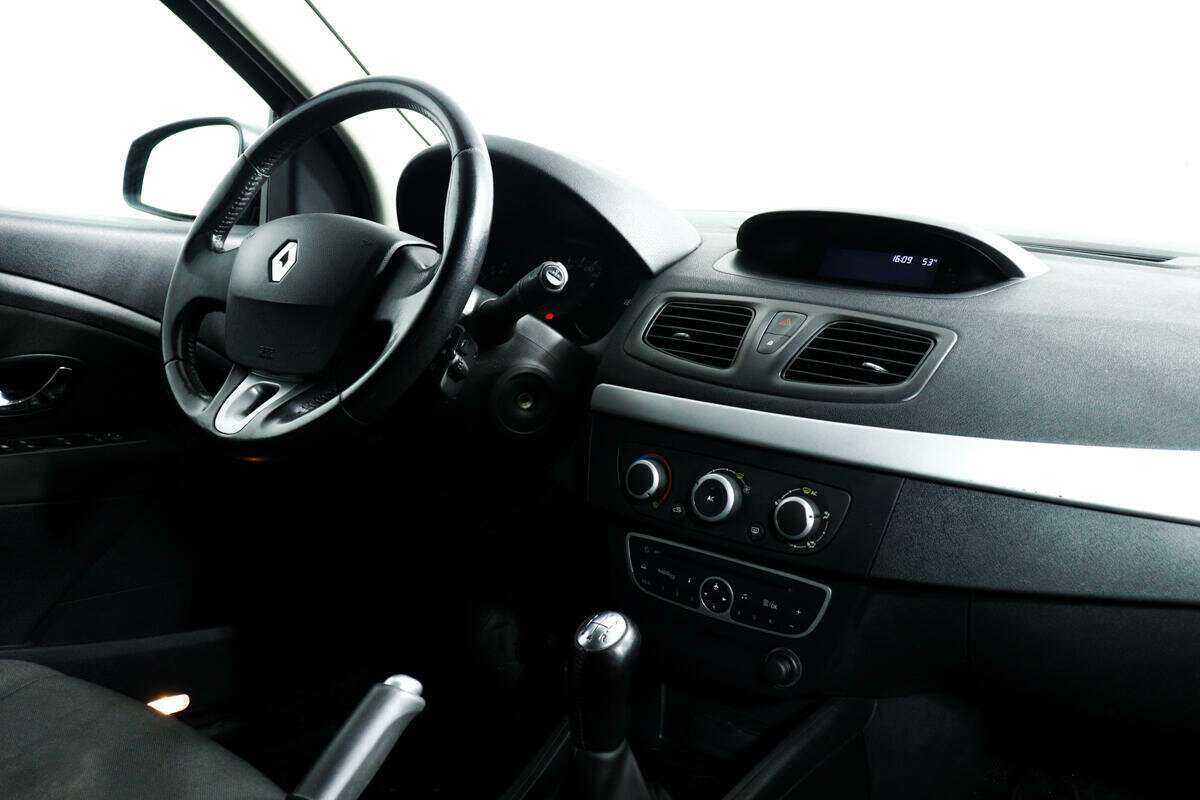 Renault Megane, 2012 - Фото №8