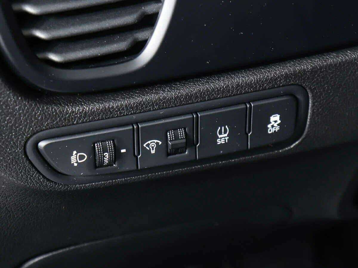 Kia Rio X, 2021 - Фото №21