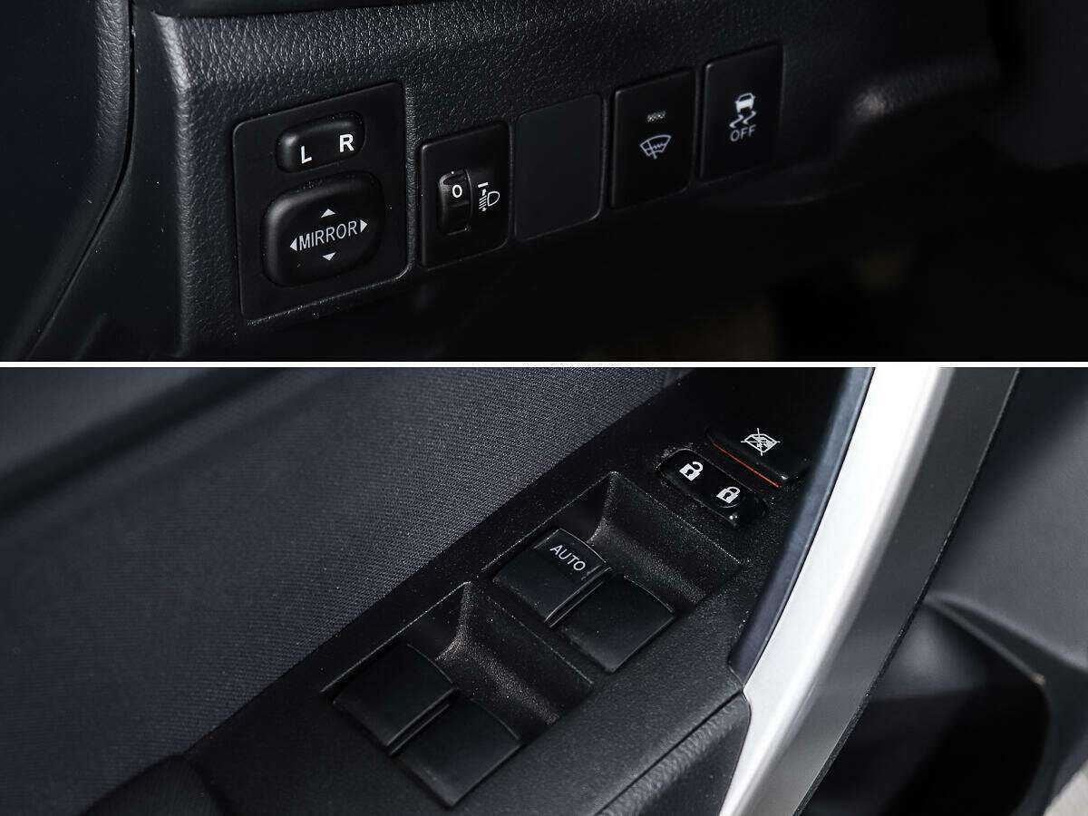 Toyota Corolla, 2013 - Фото №14