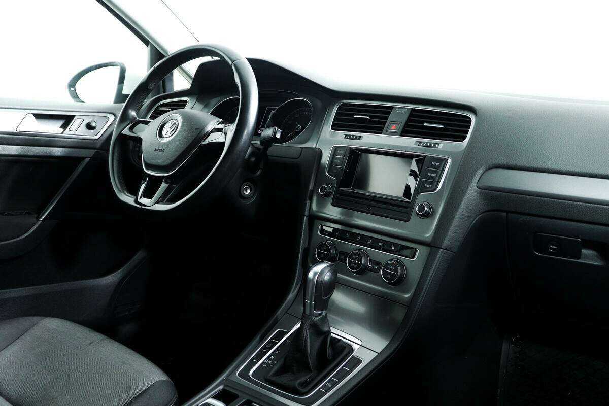 Volkswagen Golf, 2013 - Фото №8