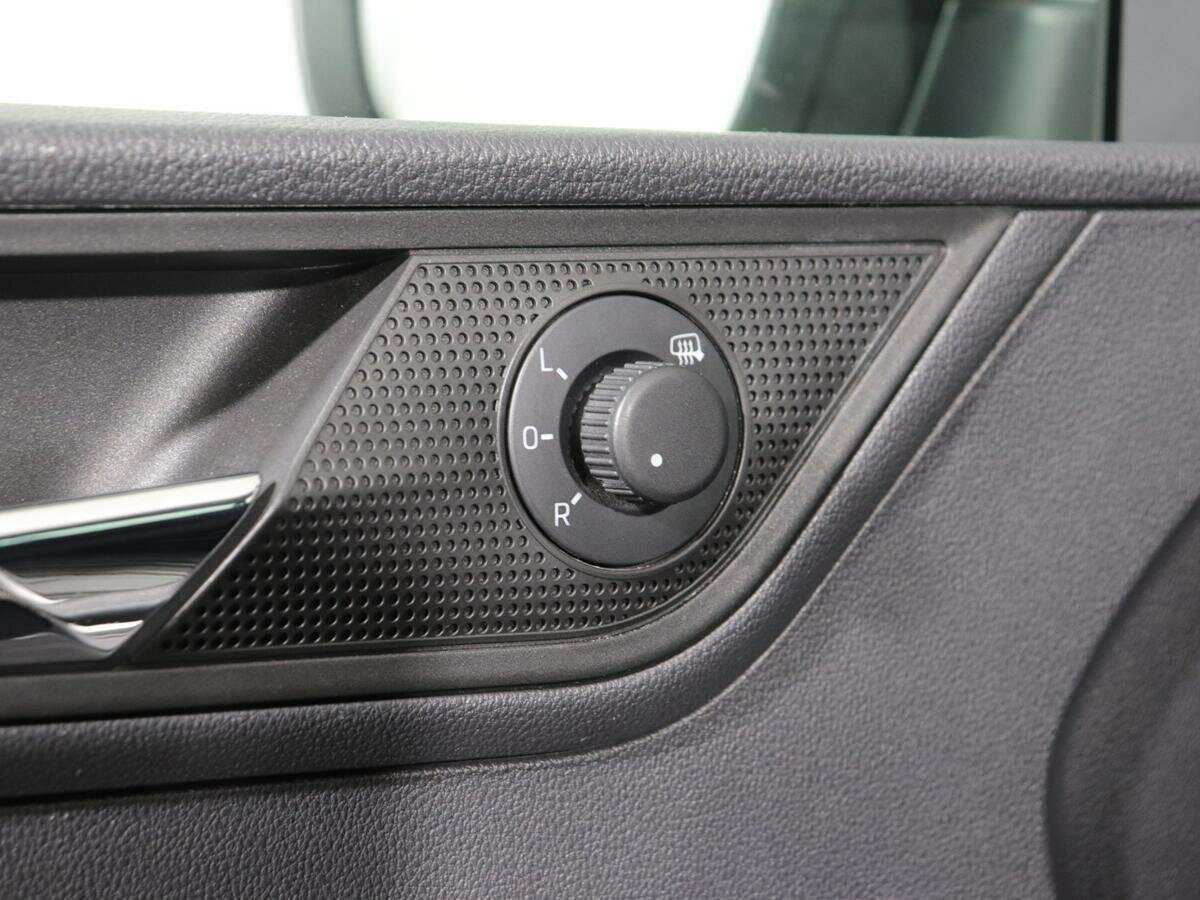 Skoda Rapid, 2020 - Фото №10