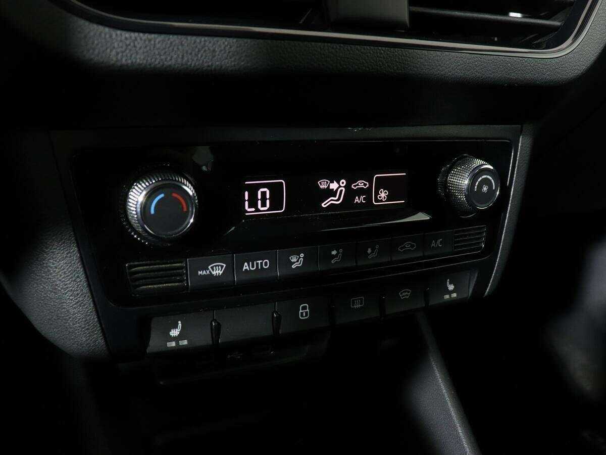 Skoda Rapid, 2020 - Фото №16