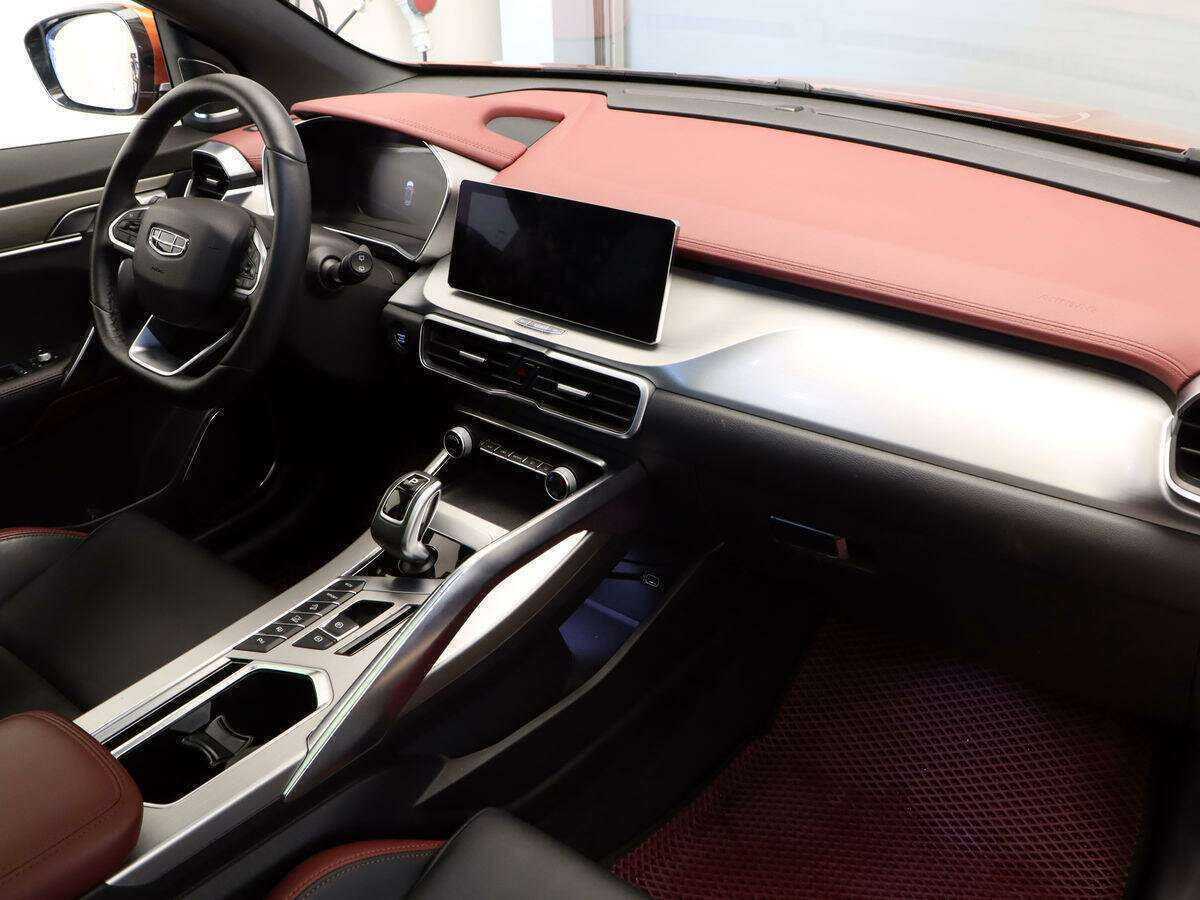 Geely Coolray, 2020 - Фото №5