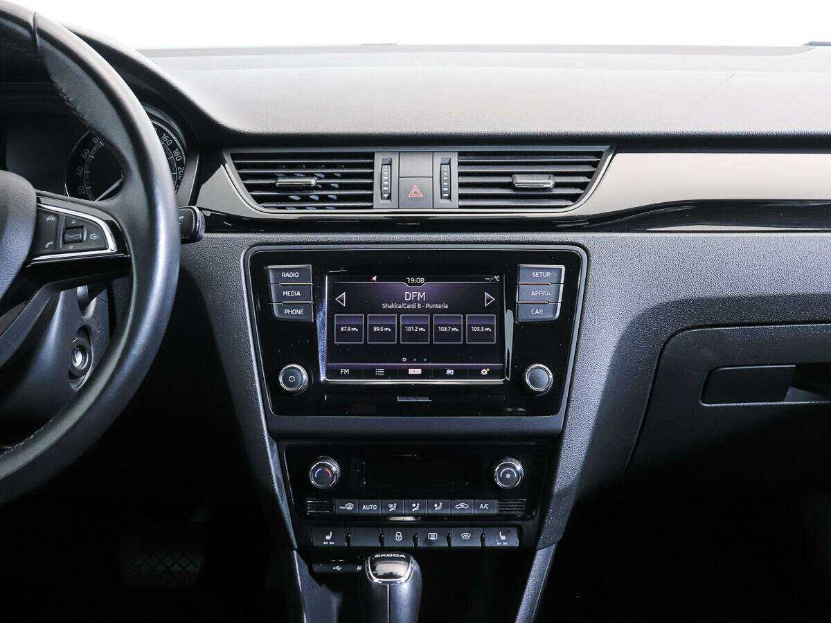 Skoda Rapid, 2017 - Фото №12