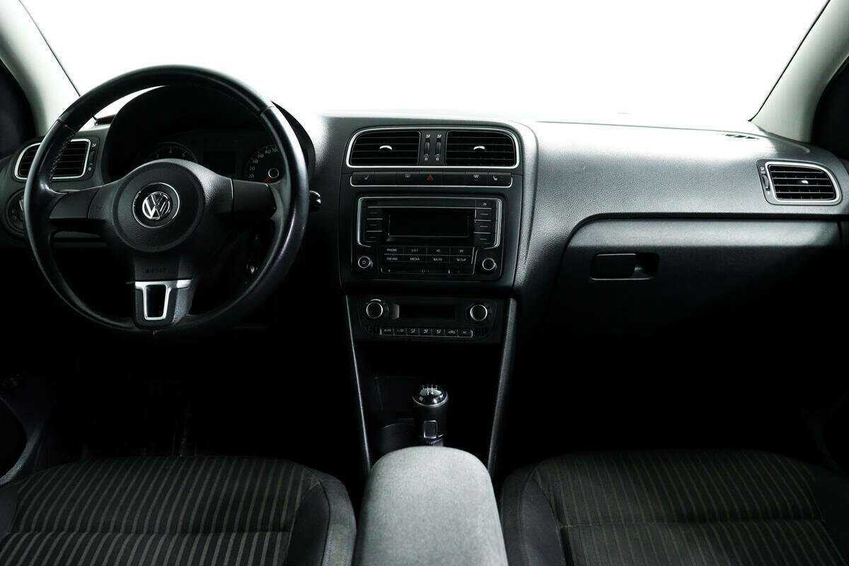Volkswagen Polo, 2012 - Фото №10